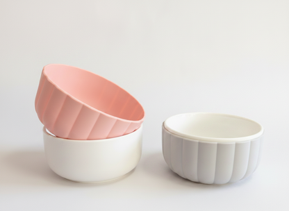 Porcelain Bowl With Scalloped Silicone Sleeve