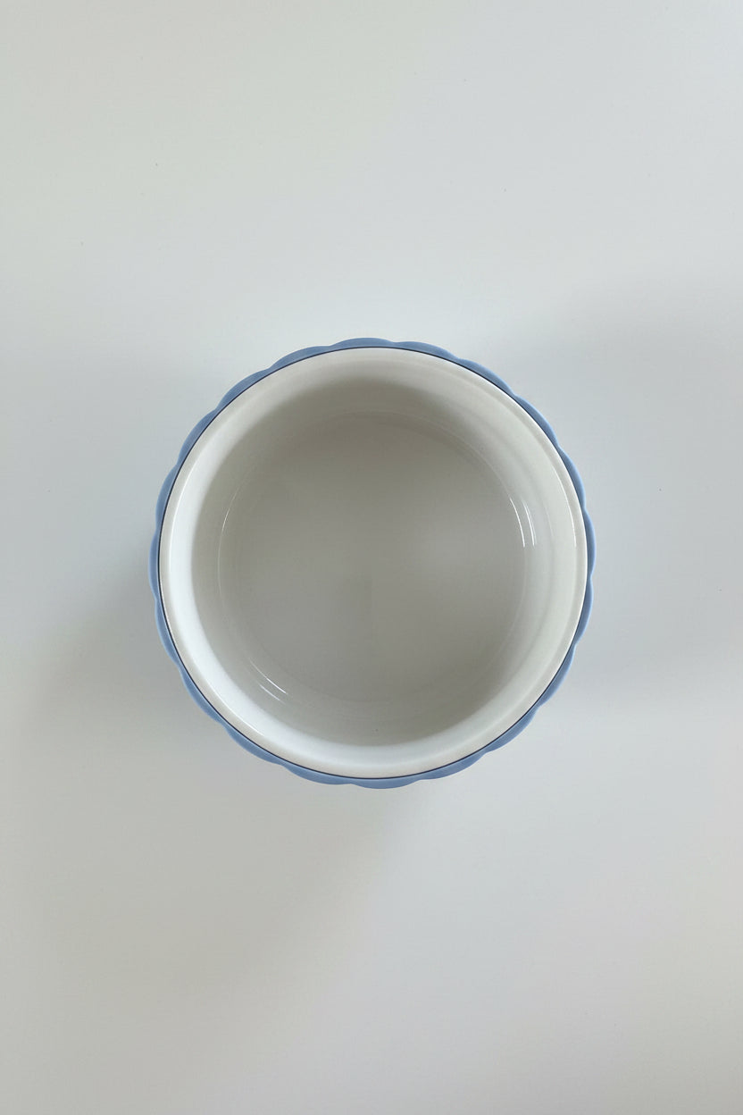 Porcelain Bowl With Scalloped Silicone Sleeve