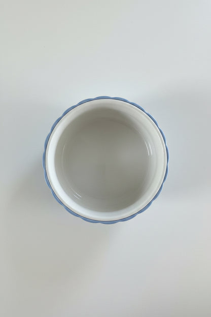 Porcelain Bowl With Scalloped Silicone Sleeve