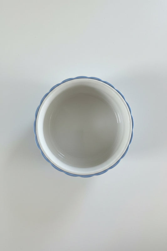 Porcelain Bowl With Scalloped Silicone Sleeve